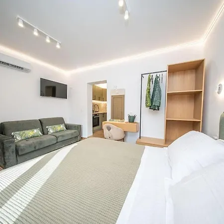 Tatil Evi Tzortzatos Tiny Kourouklata
