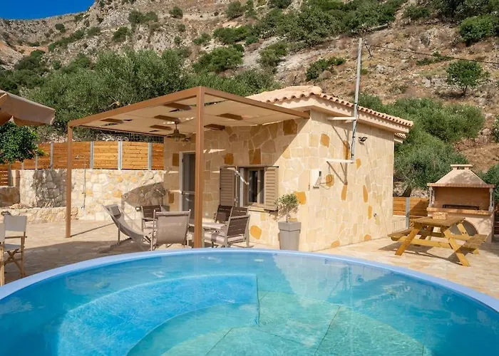 別荘 Tzortzatos Tiny *