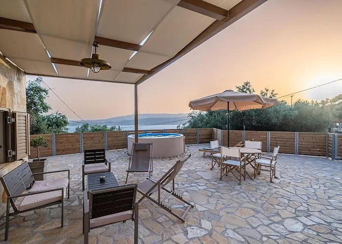 Tzortzatos Tiny Kourouklata