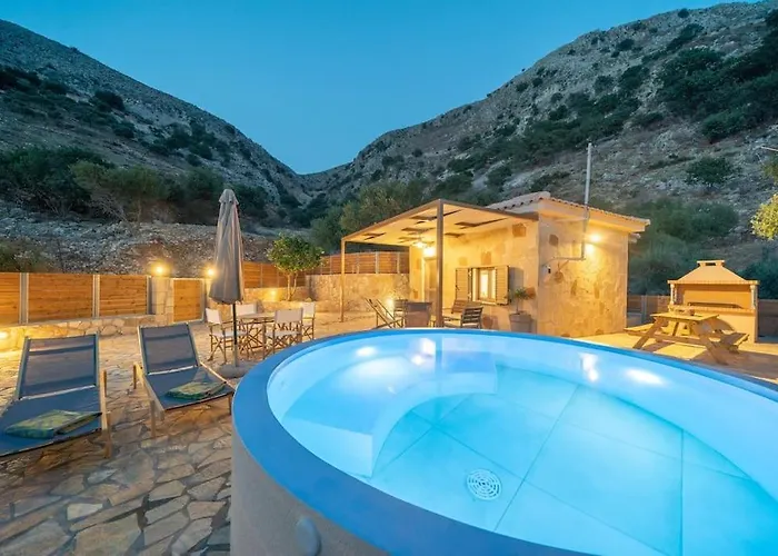 Tzortzatos Tiny 別荘 Kourouklata