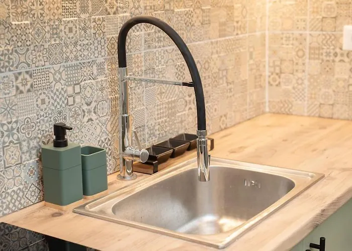 別荘 Tzortzatos Tiny *