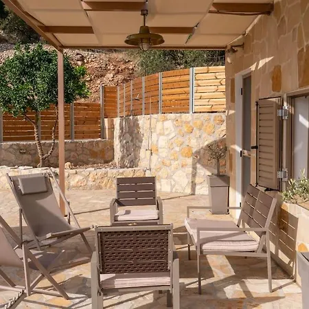 Tzortzatos Tiny * Kourouklata